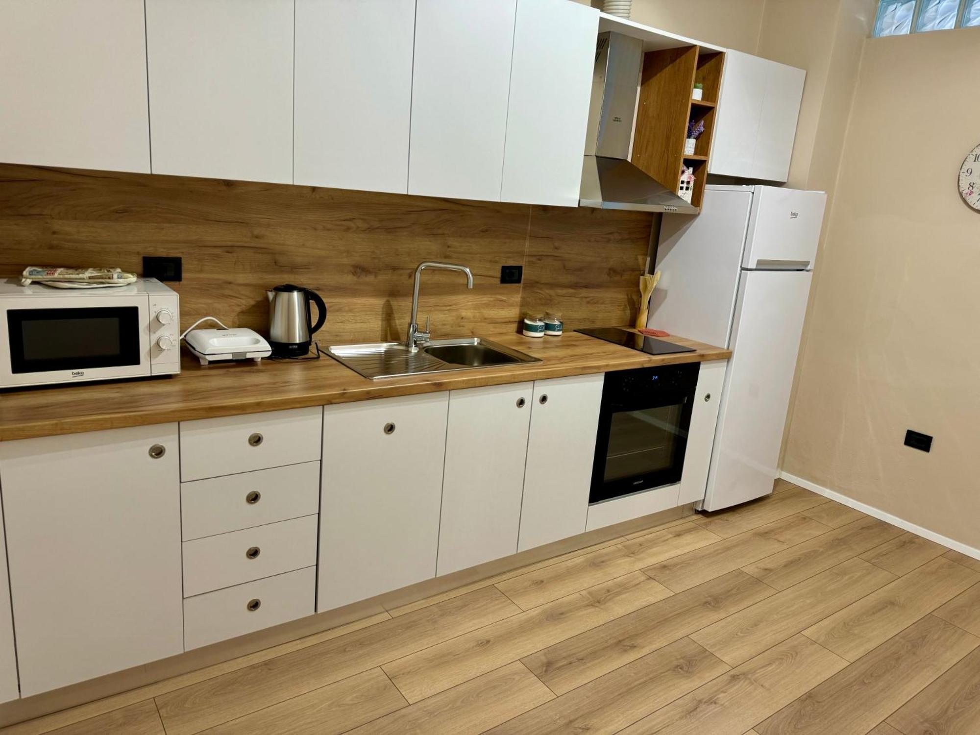 New Bazaar Cozy Apartment 2 Dajti View Tirana Buitenkant foto