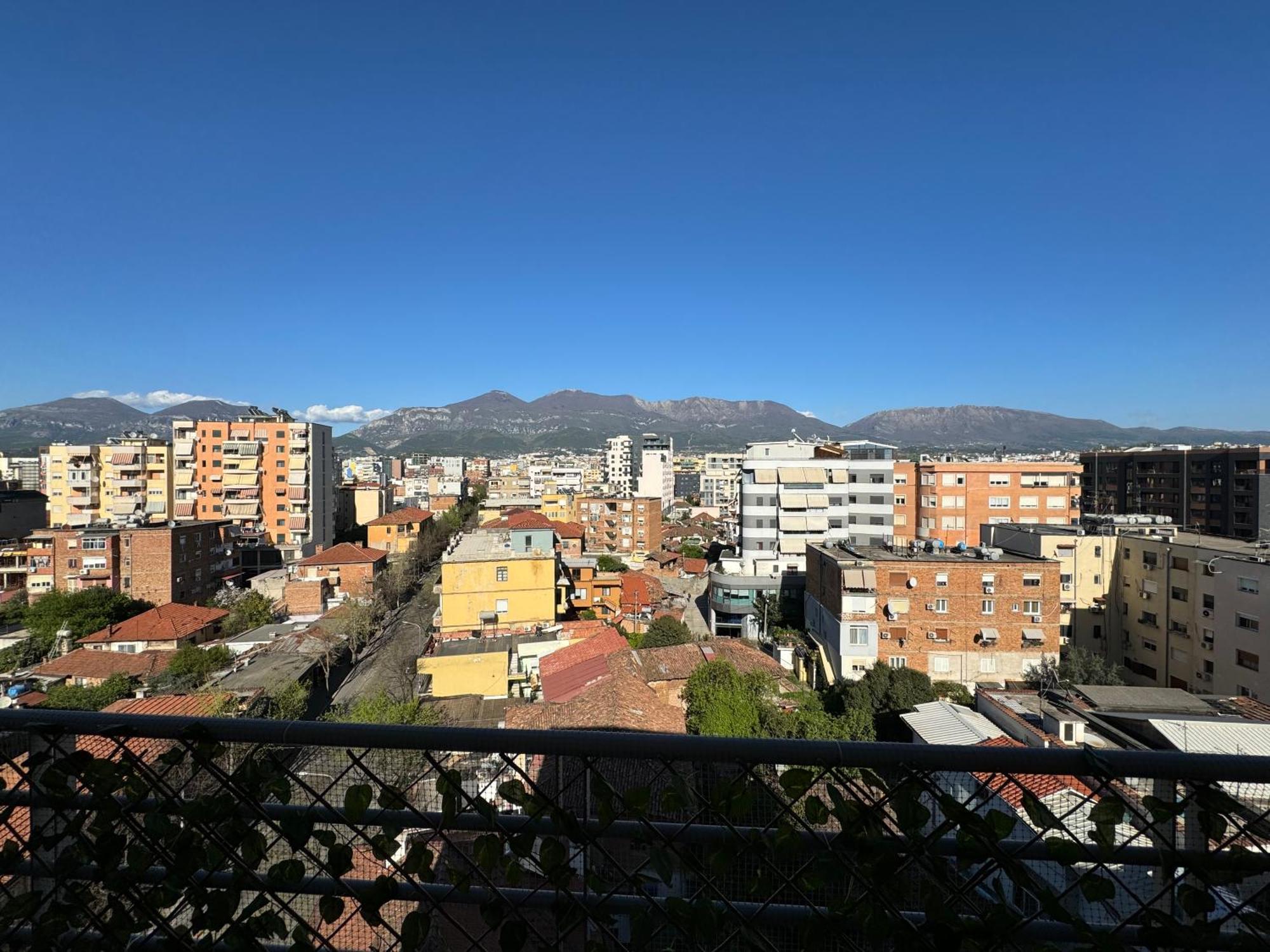New Bazaar Cozy Apartment 2 Dajti View Tirana Buitenkant foto