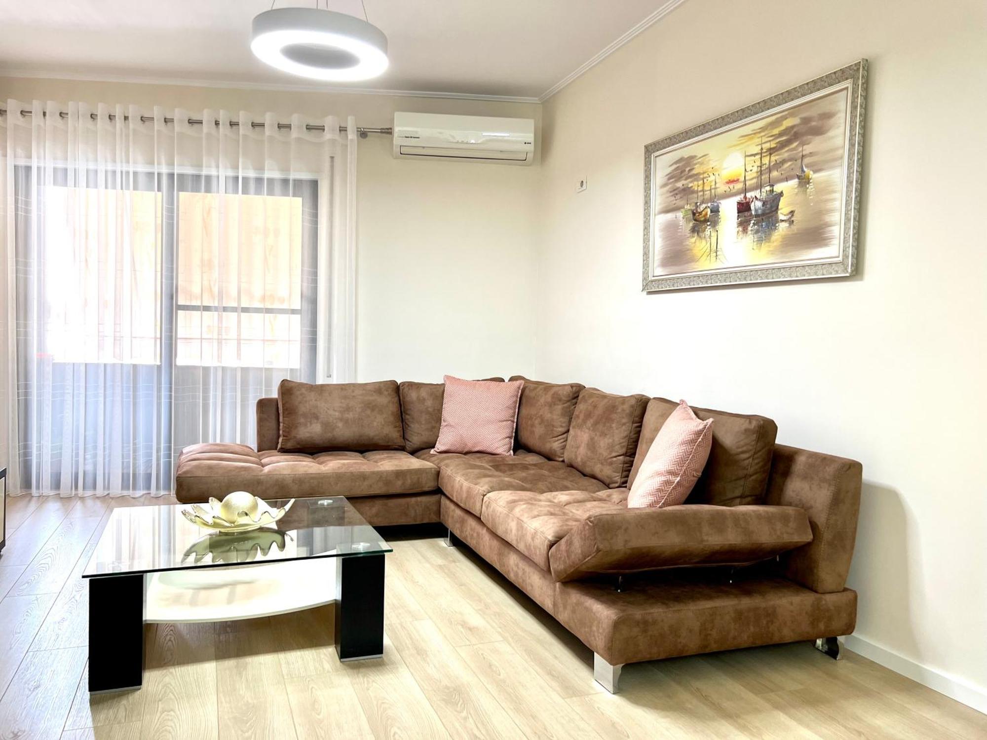 New Bazaar Cozy Apartment 2 Dajti View Tirana Buitenkant foto
