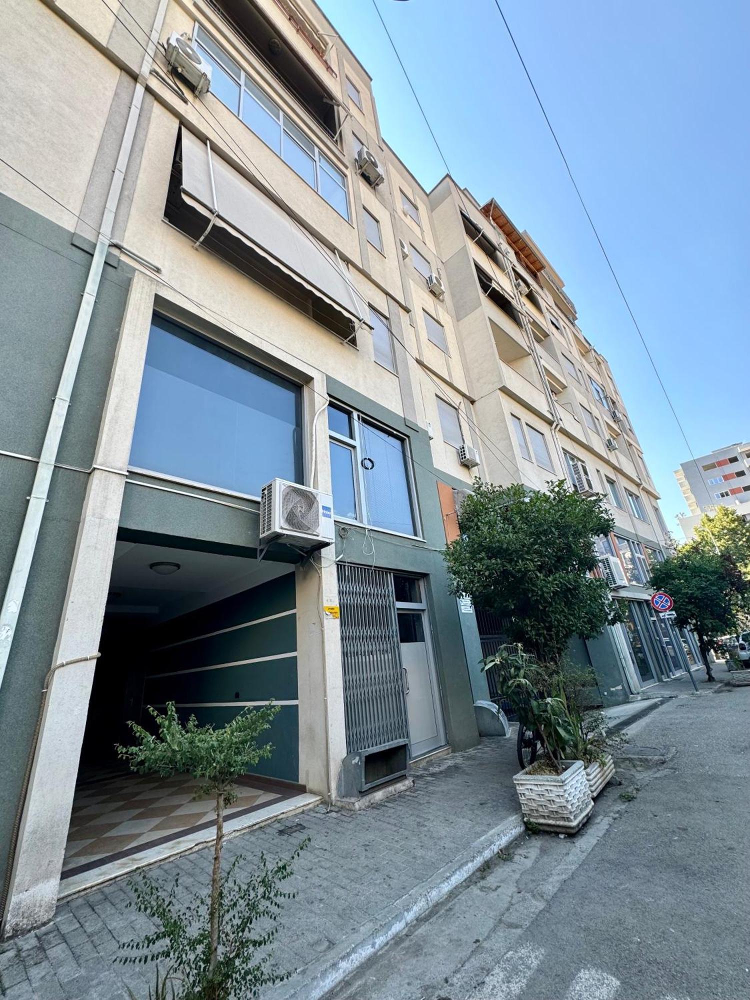 New Bazaar Cozy Apartment 2 Dajti View Tirana Buitenkant foto